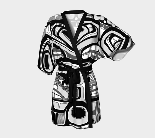 Kimono Robe-Haida Box fig.60 (b/w)
